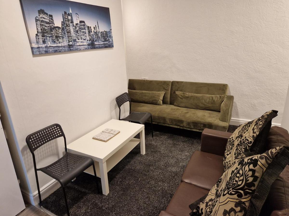 Birtley'S Diamond 3 Bed Apt, Sleeps 6 Guests 伯特利 外观 照片