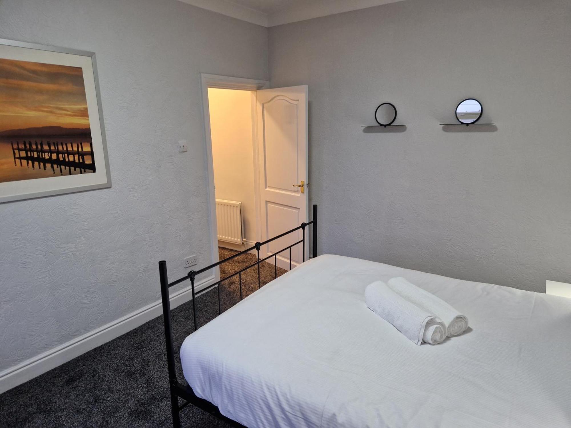 Birtley'S Diamond 3 Bed Apt, Sleeps 6 Guests 伯特利 外观 照片