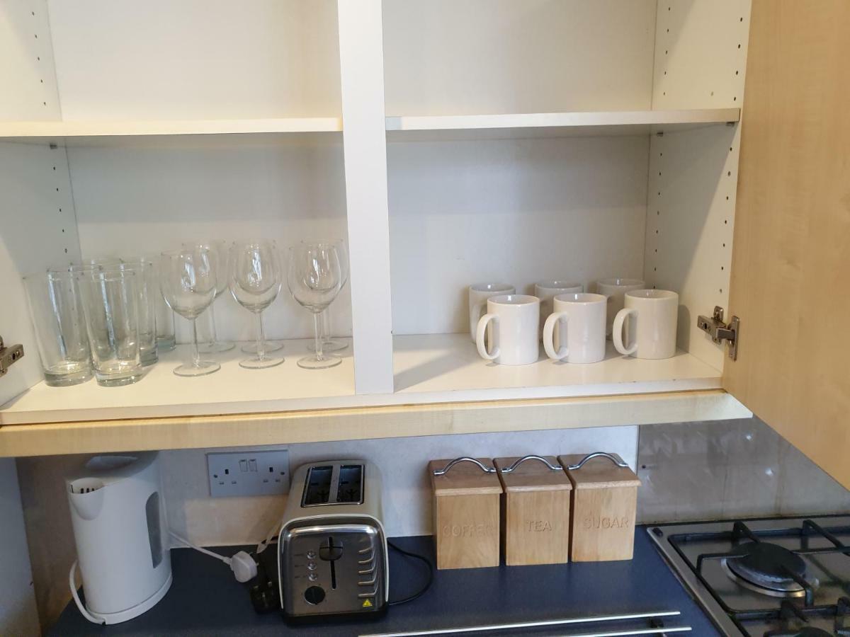 Birtley'S Diamond 3 Bed Apt, Sleeps 6 Guests 伯特利 外观 照片